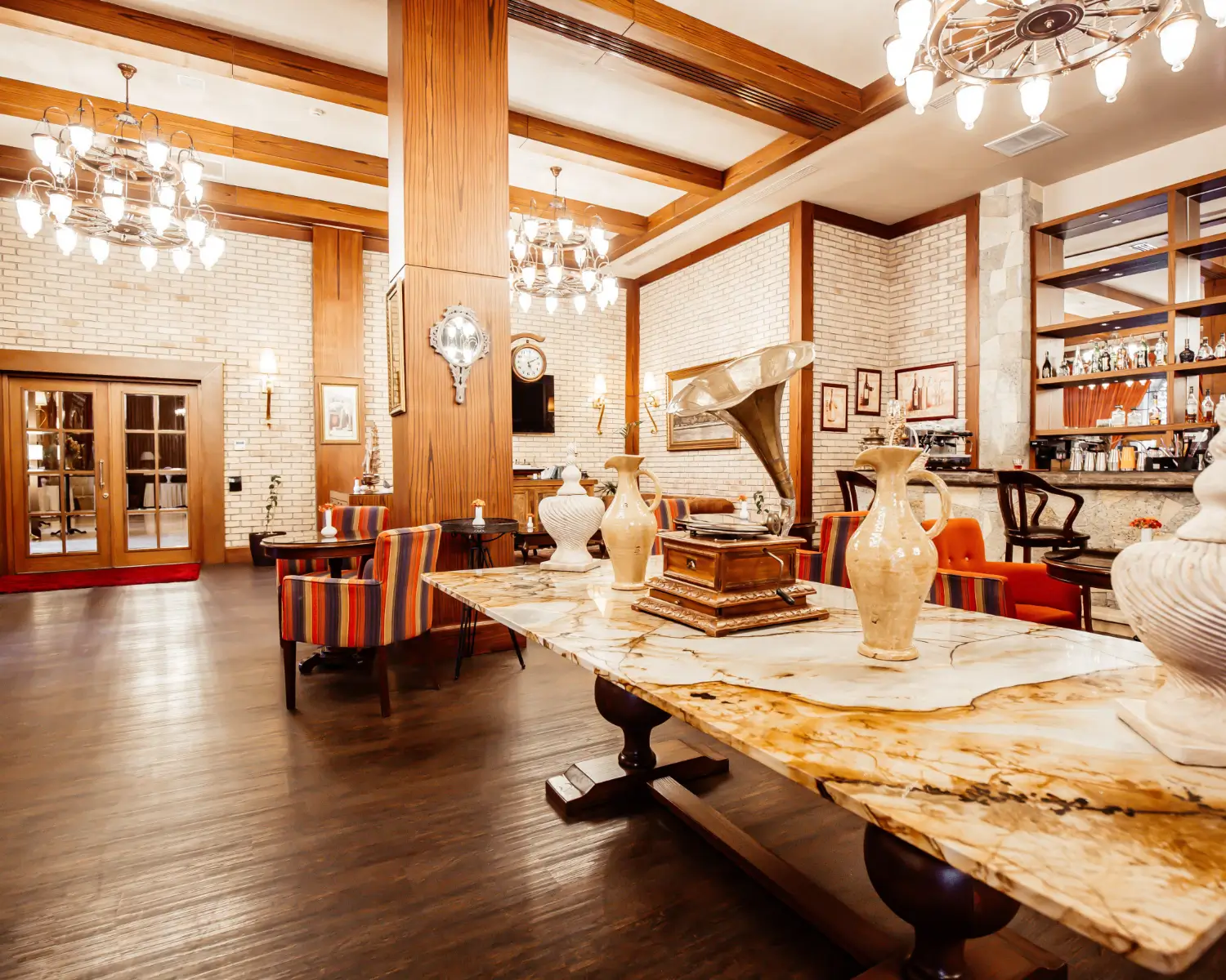 Commercial Store Interior Designing Services